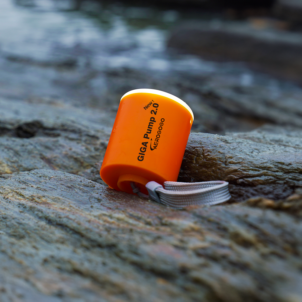 Aerogogo GIGA Pump 2.0: Ultra-Portable 3-in-1 Air Pump, Vacuum Pump, and Lantern