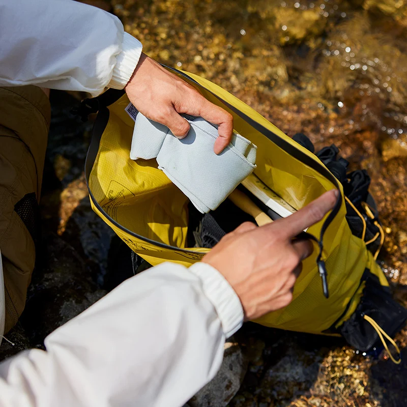 Naturehike Waterproof Backpack 25L - Yellow