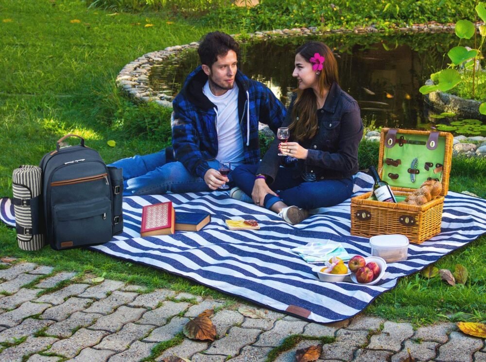 Picnic Backpack with Complete Cutlery Set