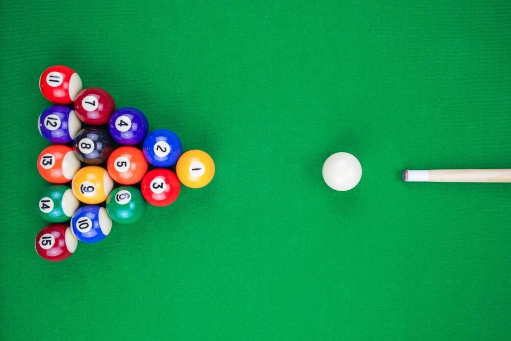 Standard Size 57.2mm Resin Billiard and Pool Ball Set