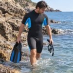 DIVE&SAIL 3mm Neoprene Wetsuit – Short Sleeve, Back Zip, Unisex - illustrative image, scene generated