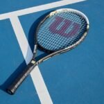 Wilson Hyper Hammer 5.3 Tennis Racket (WRT5861) - view 2