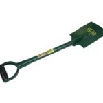 Front Runner Spade/Shovel with Axe Edge (REQU049) - view 2