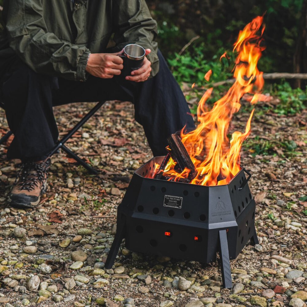 CARGO CONTAINER Fire Pit Max - Folding 430 Stainless Fire Pit